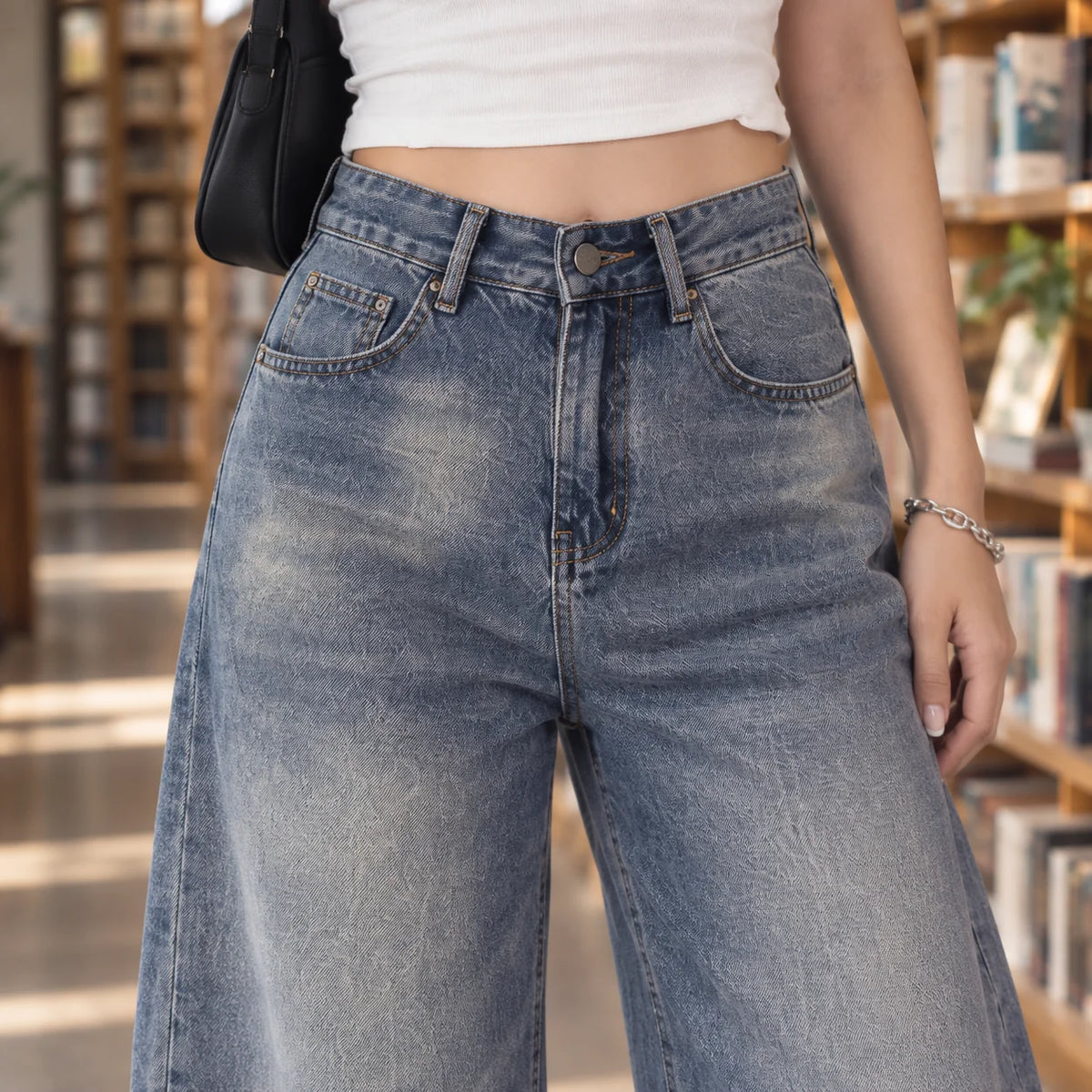 Women’s High-Rise Faded Wash Floor-Length Wide-Leg Jeans