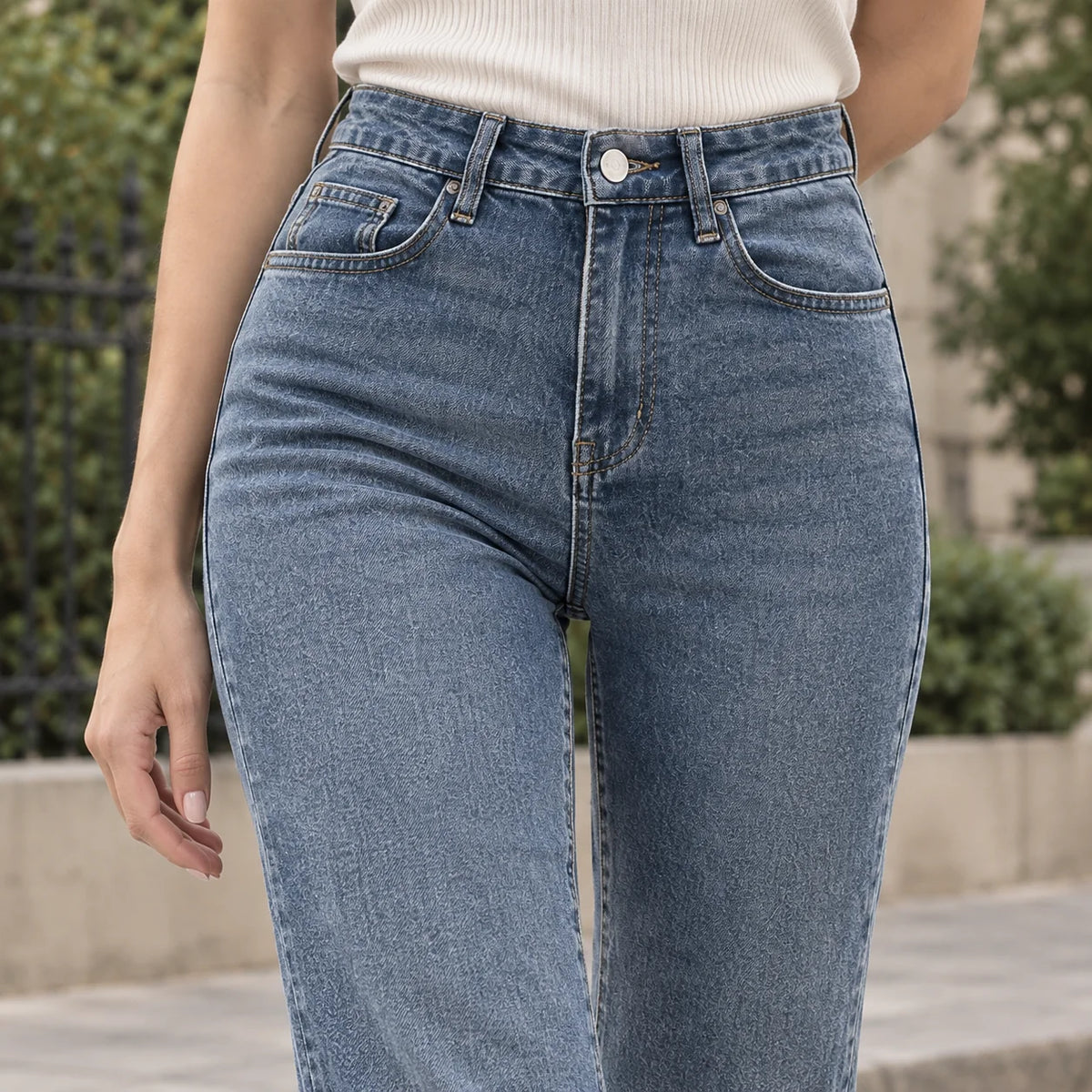 Women’s High-Rise Stretch Denim Flare Jeans with Frayed Hems