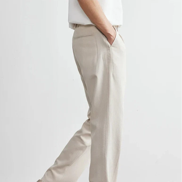 Men’s Pleated Straight-Leg Trousers in Soft Ivory