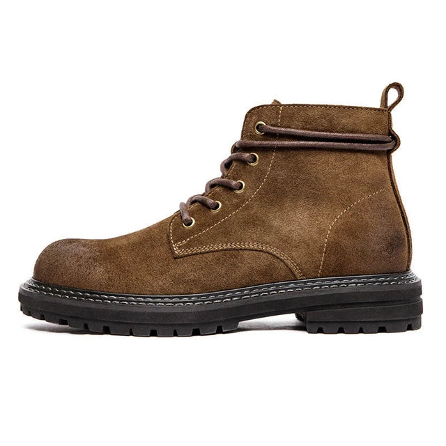 Men’s Vintage-Inspired Lace-Up Boots with Cushioned Sole