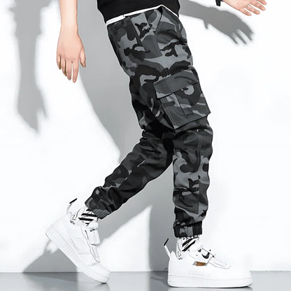 Men’s Stretch Camouflage Cargo Pants with Tapered Fit