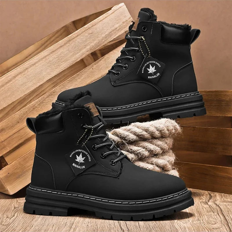 Men’s Fur-Lined Winter Snow Boots with Chunky Lug Sole
