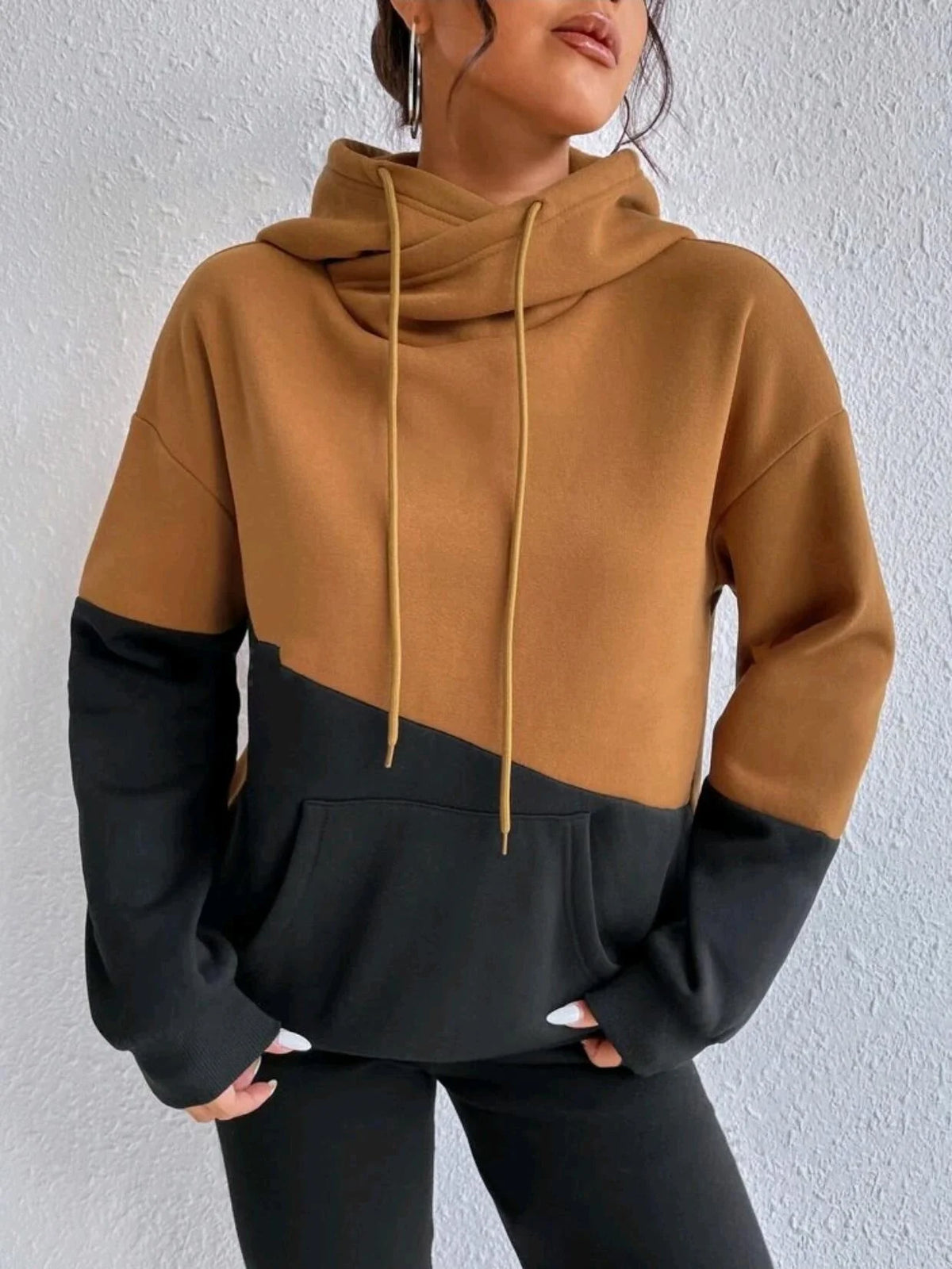 Women’s Oversized Colorblock Cowl Neck Pullover Hoodie