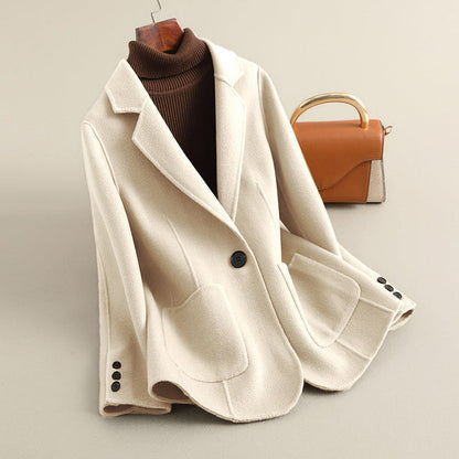 Women’s Longline Wool Blend Blazer with Notched Lapels