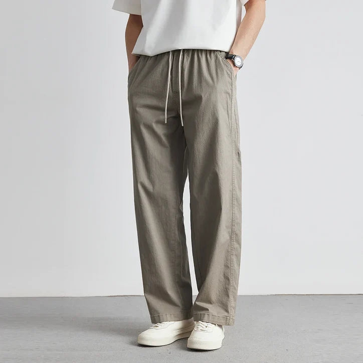 Men’s Relaxed Washed Cotton Trousers with Tapered Leg