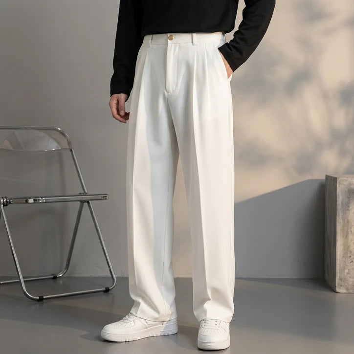 Men’s Lightweight Wool Pleated Trousers