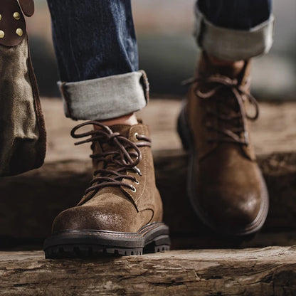 Men’s Vintage-Inspired Lace-Up Boots with Cushioned Sole