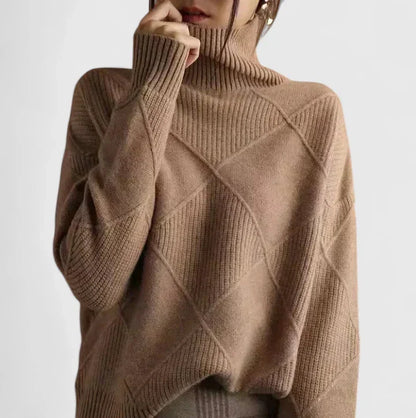 Women’s Textured Diamond Knit Relaxed Turtleneck Sweater