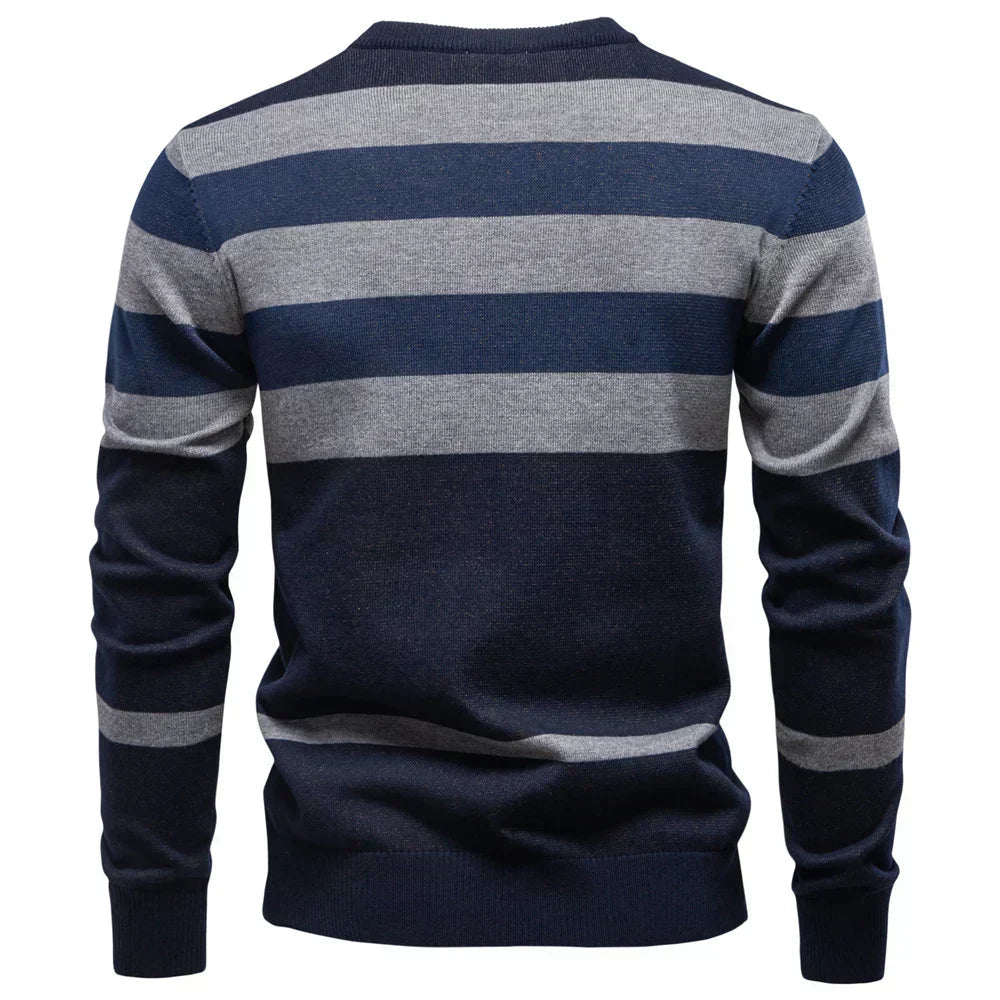 Men’s Diamond Pattern Crewneck Knit Sweater