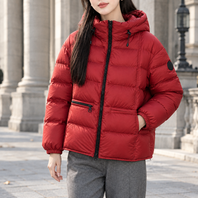 Women’s Hooded Quilted Down Jacket