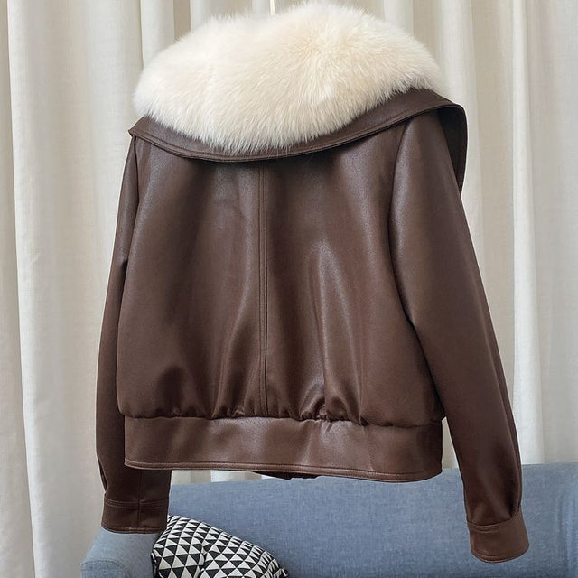 Women’s Faux Fur Collar Jacket with Leather-Finish Exterior