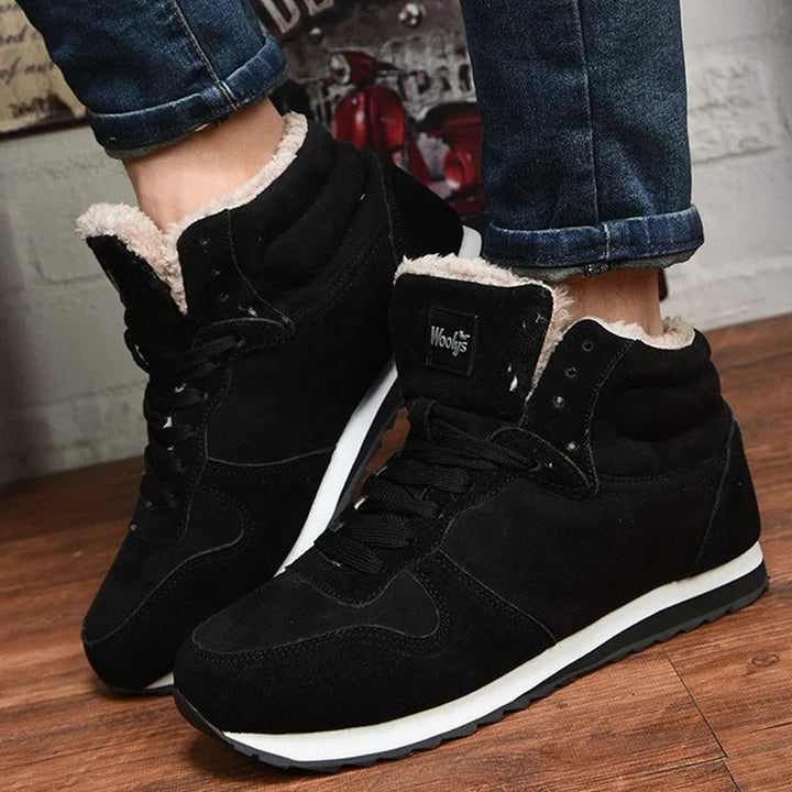 Men’s Warm Winter Boots with Plush Lining and Rubber Sole