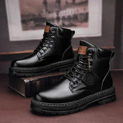 Men’s Rugged Outdoor Boots with Reinforced Ankle Support