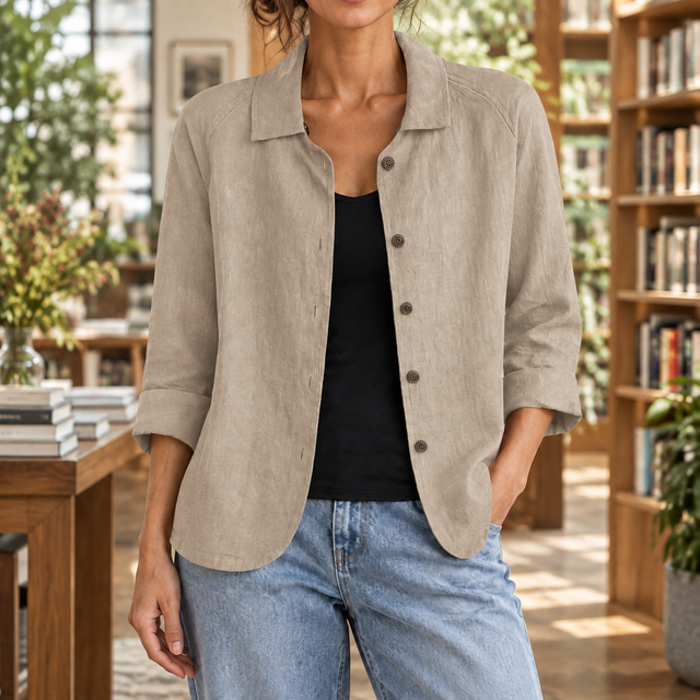 Women’s Soft Woven Relaxed Button Blazer