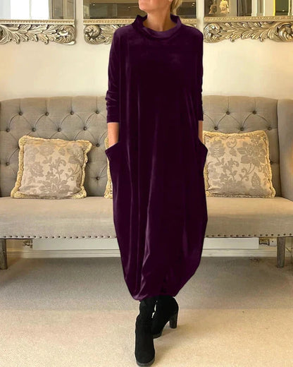 Women's Elegant Velvet Evening Dress with Relaxed Fit