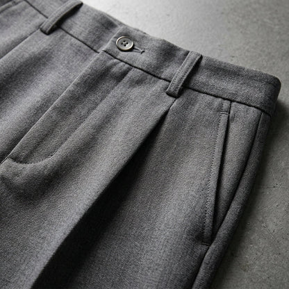 Men’s Lightweight Wool Pleated Trousers