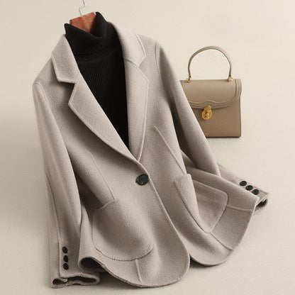 Women’s Longline Wool Blend Blazer with Notched Lapels