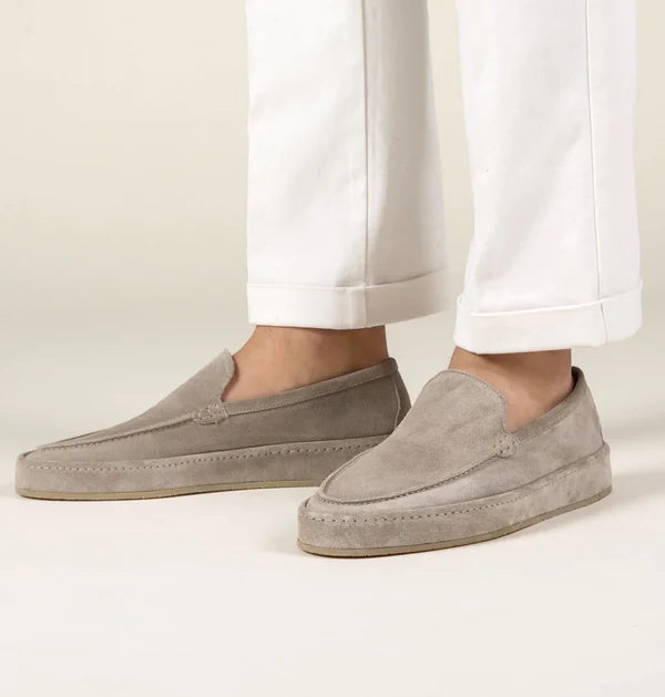 Men’s Lightweight Slip-On Loafers with Soft Cushioned Sole
