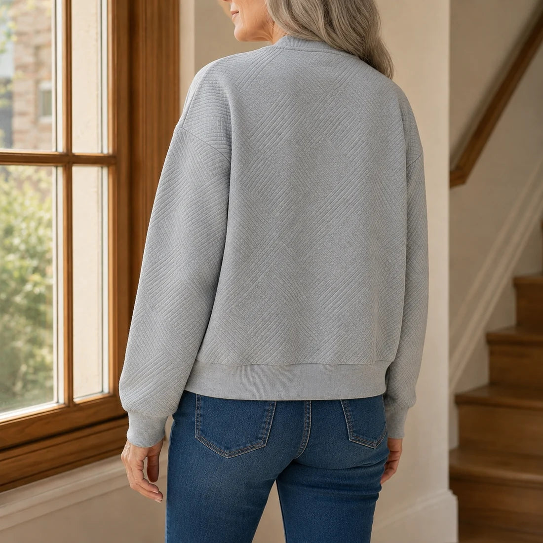 Women’s Relaxed Textured Zip Jacket with Ribbed Trim