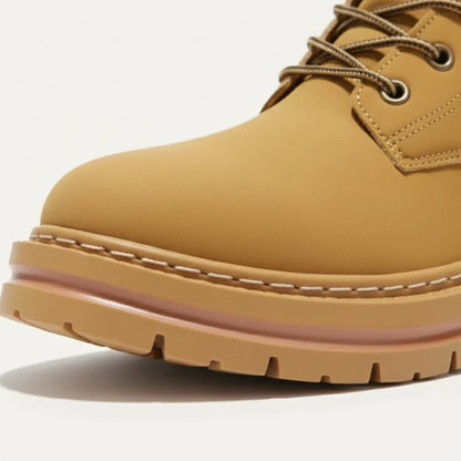 Men’s Fur-Lined Winter Snow Boots with Chunky Lug Sole