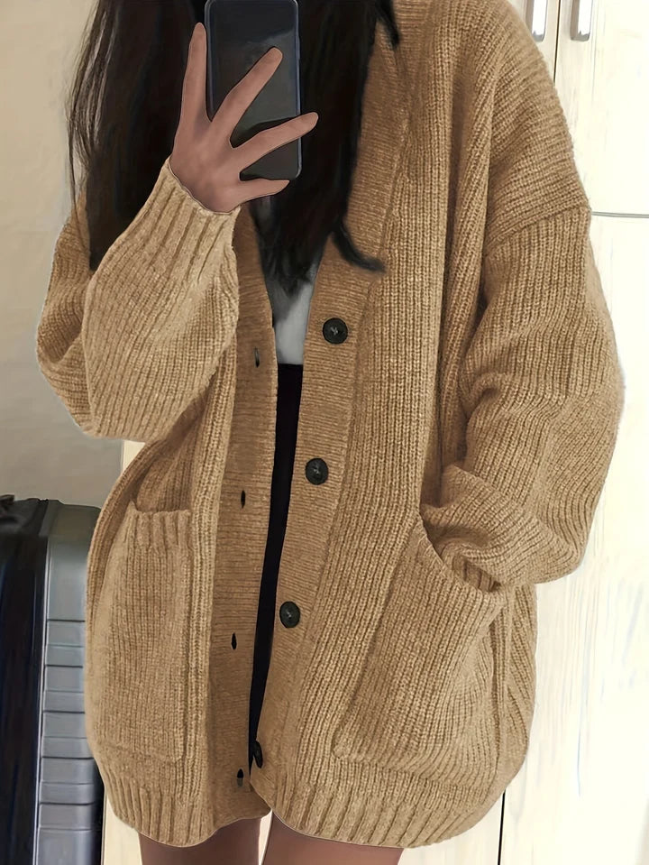 Women’s Oversized Ribbed Knit Button-Front Cardigan with Patch Pockets