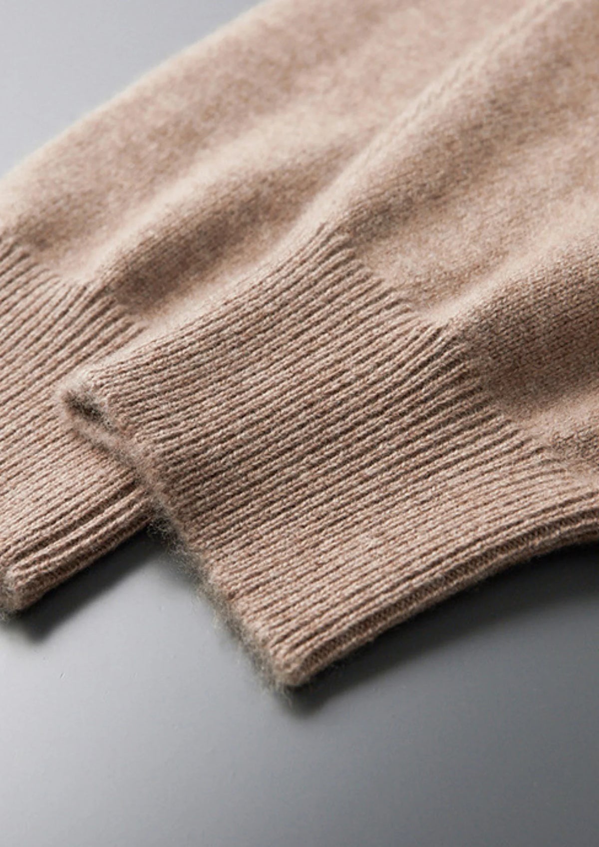 Men’s Merino Wool Tapered Joggers with Drawstring Waist