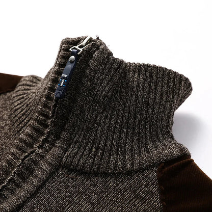 Men’s Contrast Panel Quarter-Zip High Collar Sweater