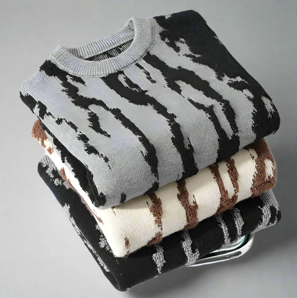 Men’s Textured Vertical Pattern Crewneck Sweater