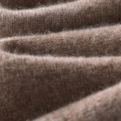 Men’s Soft Cashmere-Wool Relaxed Crew Neck Sweater