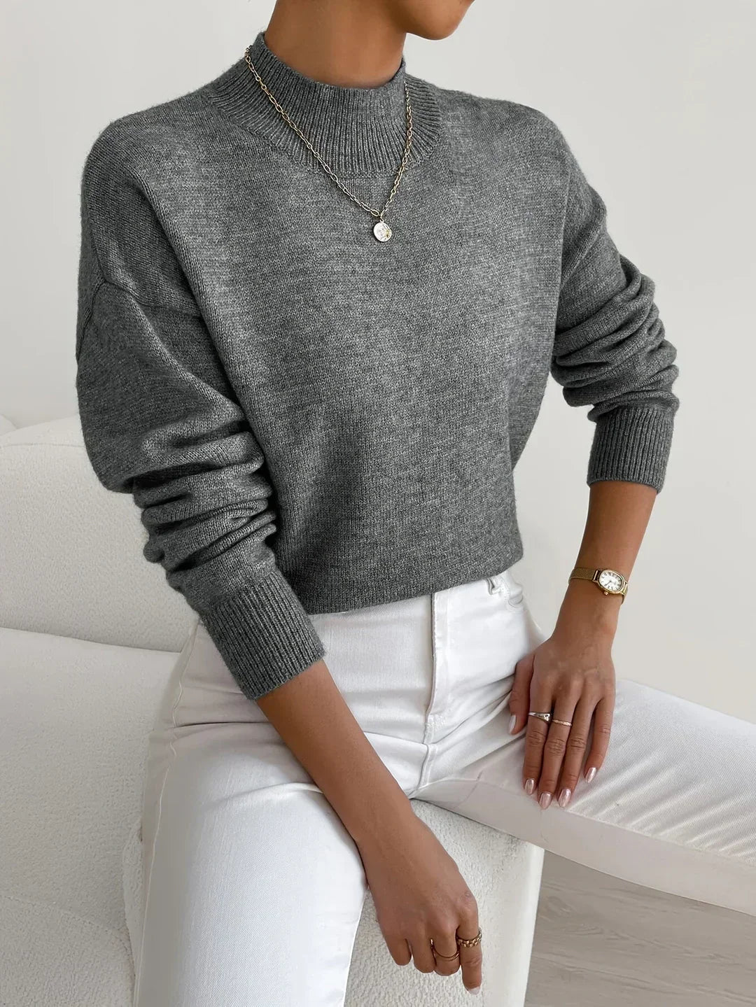 Women’s Classic Crew Neck Ribbed Hem Sweater