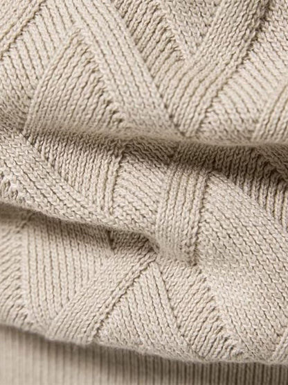 Men’s Minimalist Breathable Knit Crew Neck Pullover