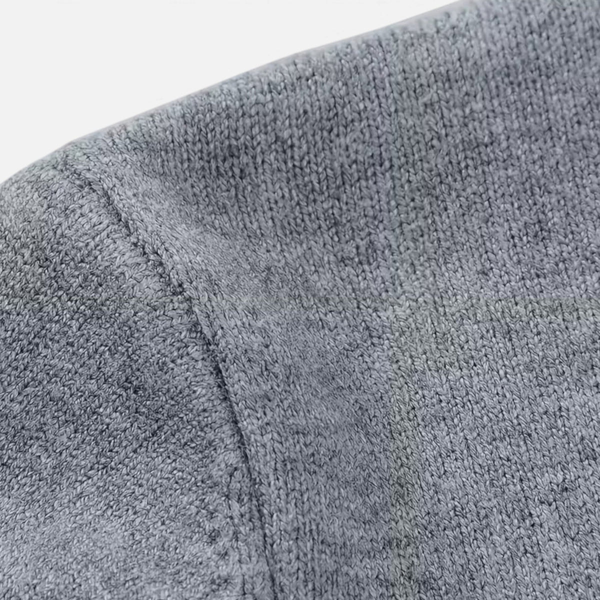 Men’s Medium-Stretch V-Neck Winter Knit Pullover