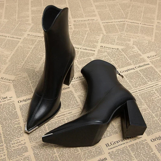 Women’s Chrome Toe Chelsea Boots with Elastic Side Panels