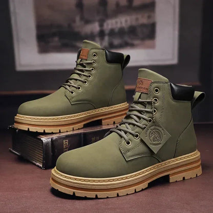 Men’s Rugged Outdoor Boots with Reinforced Ankle Support