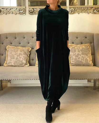 Women's Elegant Velvet Evening Dress with Relaxed Fit