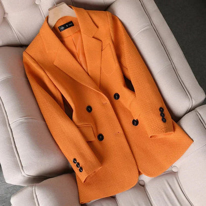Women’s Shaped Fit Plaid Button Blazer