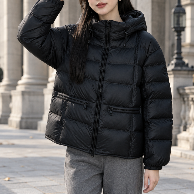 Women’s Hooded Quilted Down Jacket